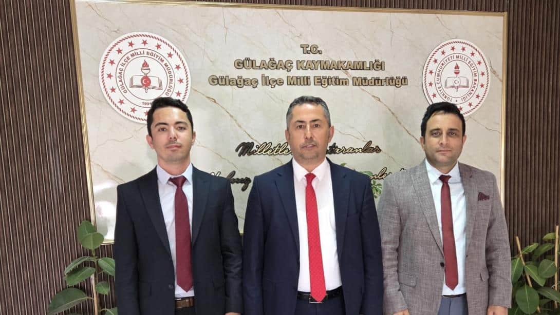 Gülağaç Hastanesi Başhekimi Sn. Mustafa ÇOLAK, Hastane Müdürü Sn. Murat AKPINAR İlçe Milli Eğitim Müdürümüz Sn. Mustafa SONGÜR'ü Makamında Ziyaret Ettiler
