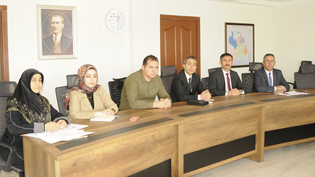 ÇEDES Projesi Kapsamında 2025-2026 Eğitim Öğretim Yılı İlçe Koordinasyon Kurulu Toplantısı Gerçekleşti
